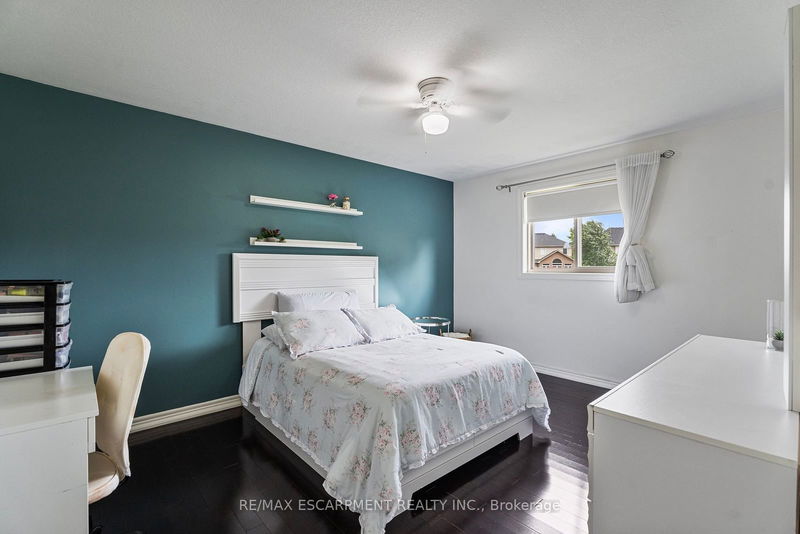 575 STONEHENGE Dr  Hamilton, L9K 1T4 | Image 22