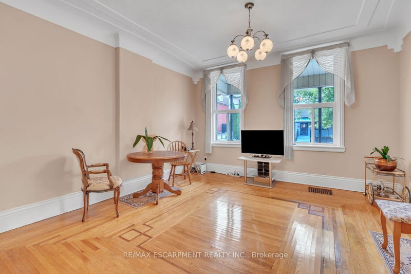 260 Bay St N Hamilton, L8M 1M3 | Image 11