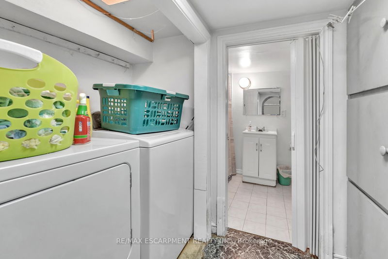 260 Bay St N Hamilton, L8M 1M3 | Image 26