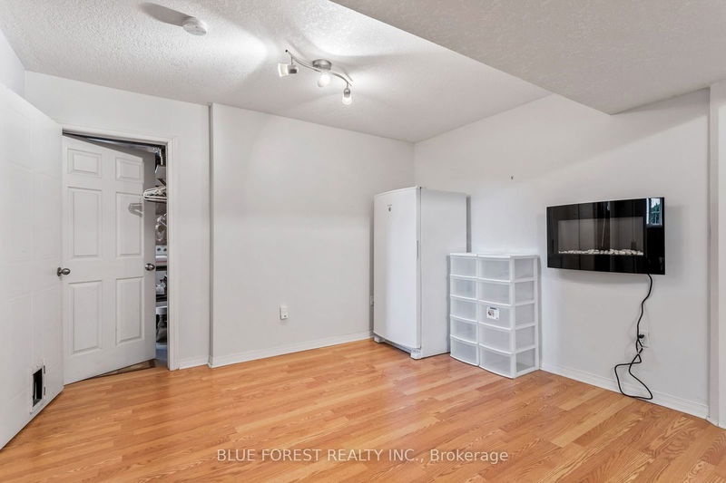 31 Dartmouth Dr  London, N5V 4T8 | Image 22