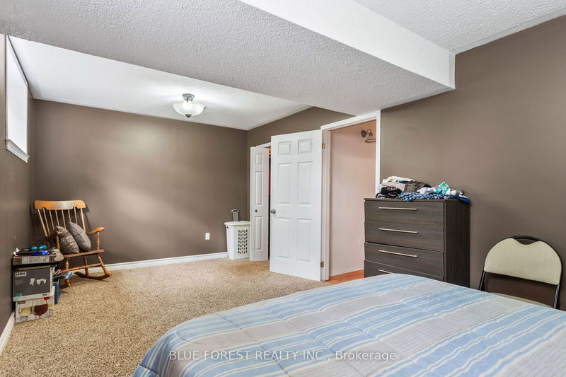 31 Dartmouth Dr  London, N5V 4T8 | Image 24