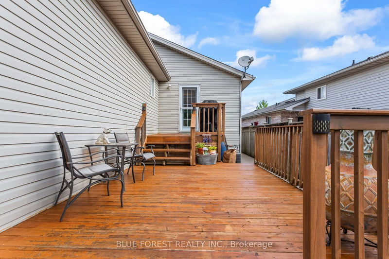 31 Dartmouth Dr  London, N5V 4T8 | Image 34