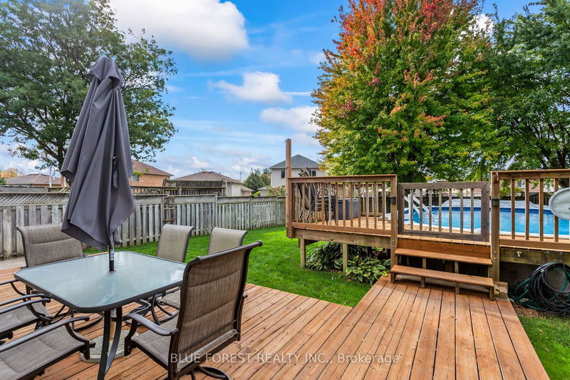 31 Dartmouth Dr  London, N5V 4T8 | Image 40