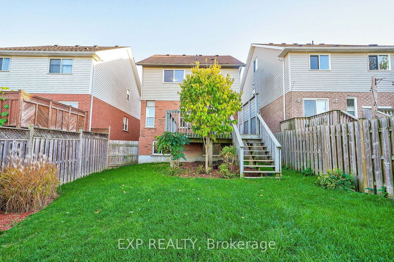 239 Bridlewreath St  Kitchener, N2E 4B5 | Image 25