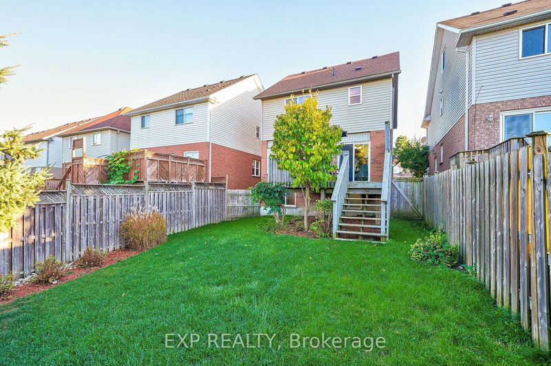 239 Bridlewreath St  Kitchener, N2E 4B5 | Image 26