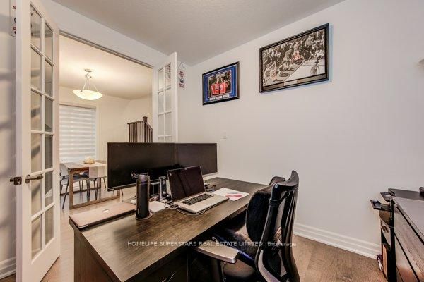 Listing Image 14