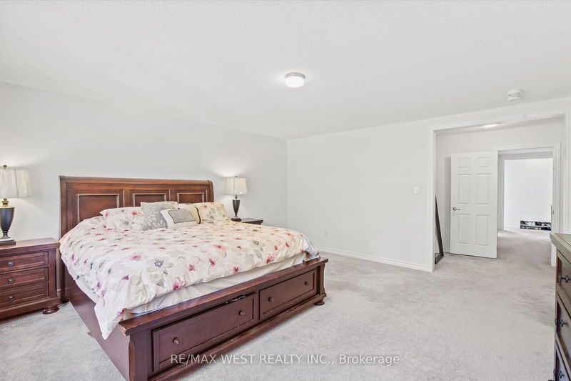 133 Mcfarlane Cres  Centre Wellington, N2M 0G5 | Image 20