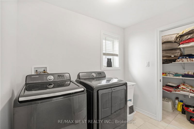 133 Mcfarlane Cres  Centre Wellington, N2M 0G5 | Image 37