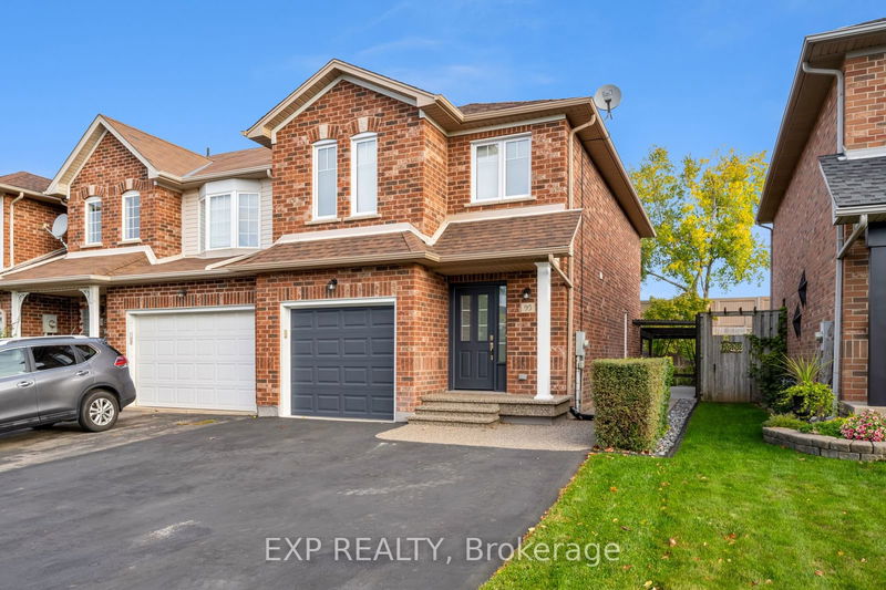 95 Tomahawk Dr  Grimsby, L3M 5M4 | Image 1