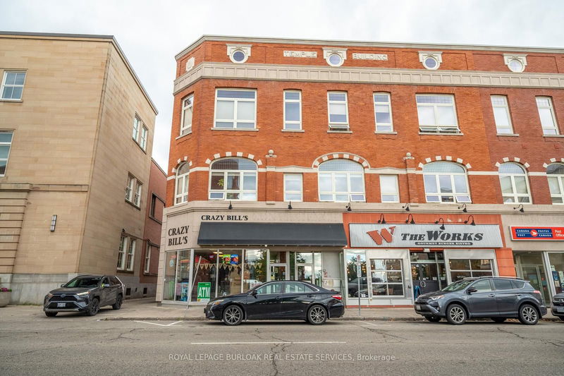 home for lease on 208-76 Dalhousie Street