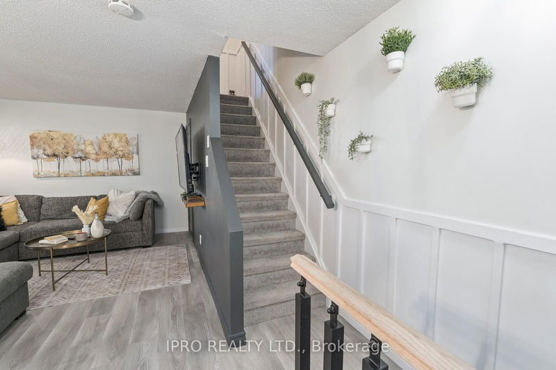  36 - 35 Breckenridge Dr  Kitchener, N2B 3H5 | Image 24