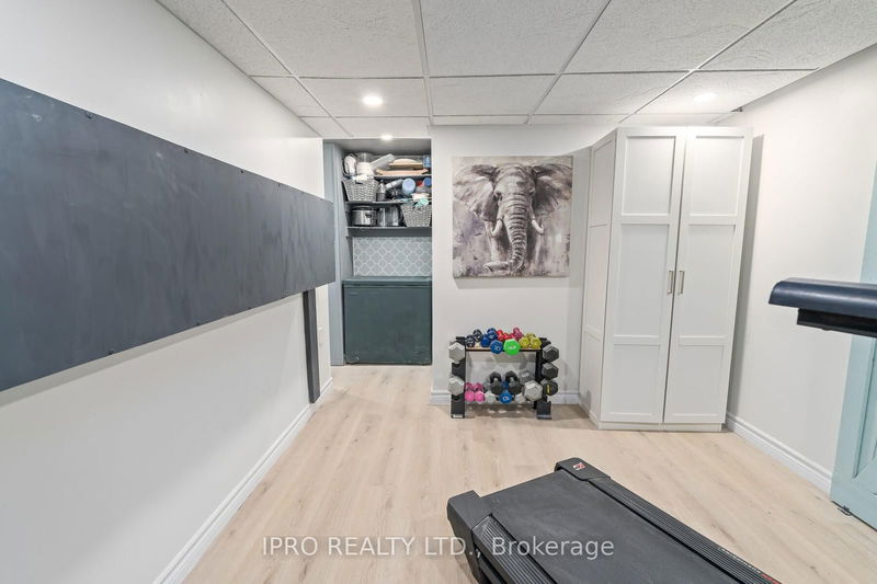  36 - 35 Breckenridge Dr  Kitchener, N2B 3H5 | Image 32