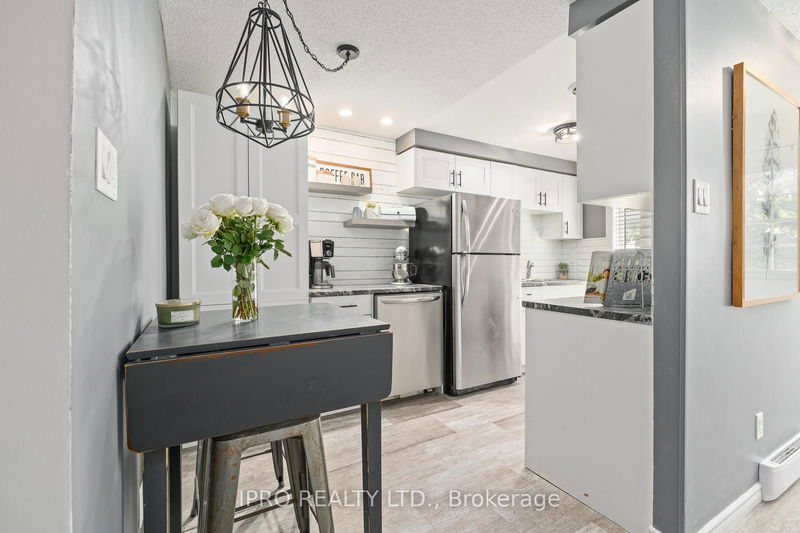  36 - 35 Breckenridge Dr  Kitchener, N2B 3H5 | Image 9