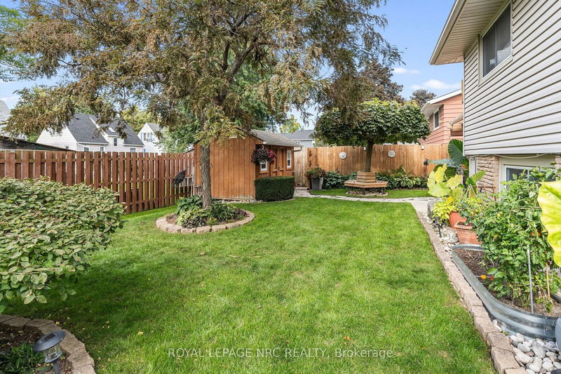 14 Cascade Crt  St. Catharines, L2P 1T6 | Image 30