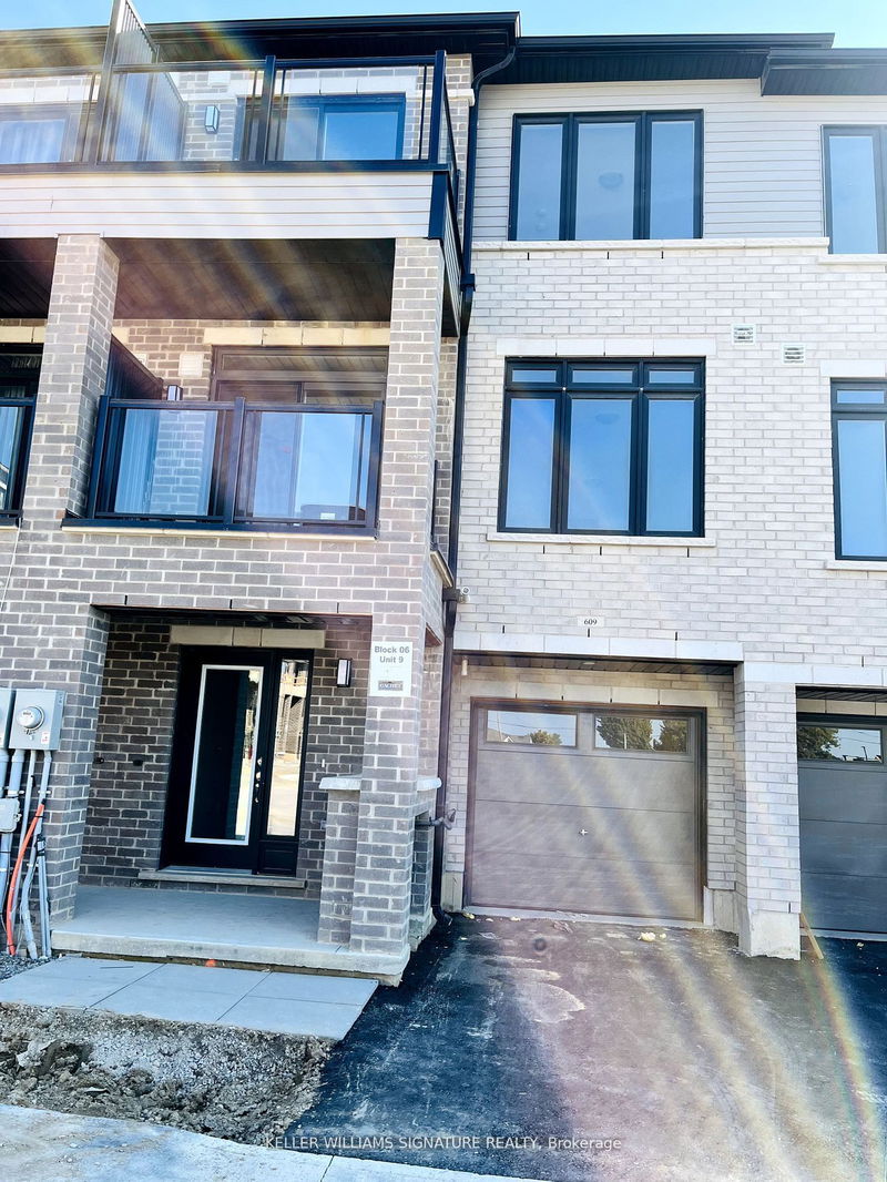 home for lease on 609-585 Colborne Street E