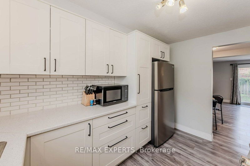  6 - 383 Edinburgh Rd S Guelph, N1G 2K7 | Image 16