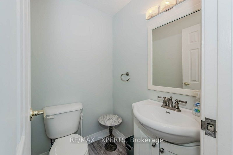  6 - 383 Edinburgh Rd S Guelph, N1G 2K7 | Image 17