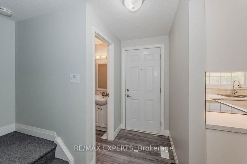  6 - 383 Edinburgh Rd S Guelph, N1G 2K7 | Image 3