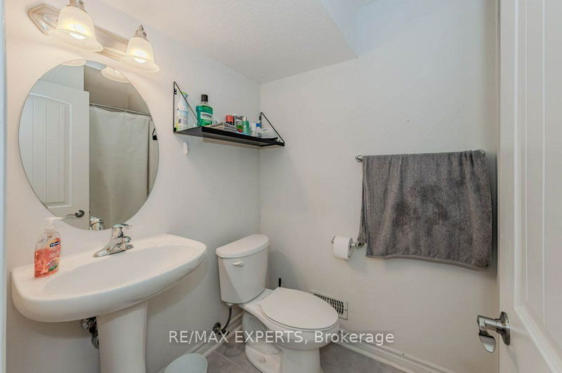  57O - 57 Oldfield Dr  Guelph, N1L 0K6 | Image 33