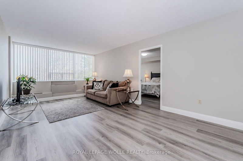  306 - 3227 King St E Kitchener, N2A 2Z9 | Image 15