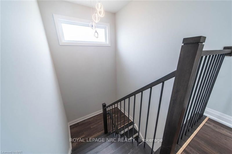 7909 Mulhern St  Niagara Falls, L2H 1B8 | Image 12