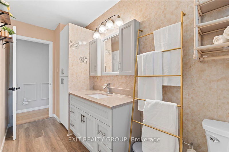 110 Canal St  Quinte West, K8V 4K7 | Image 15