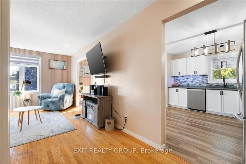 110 Canal St  Quinte West, K8V 4K7 | Image 3