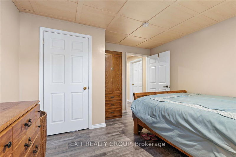 110 Canal St  Quinte West, K8V 4K7 | Image 32