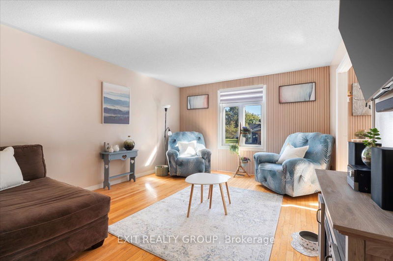 110 Canal St  Quinte West, K8V 4K7 | Image 5