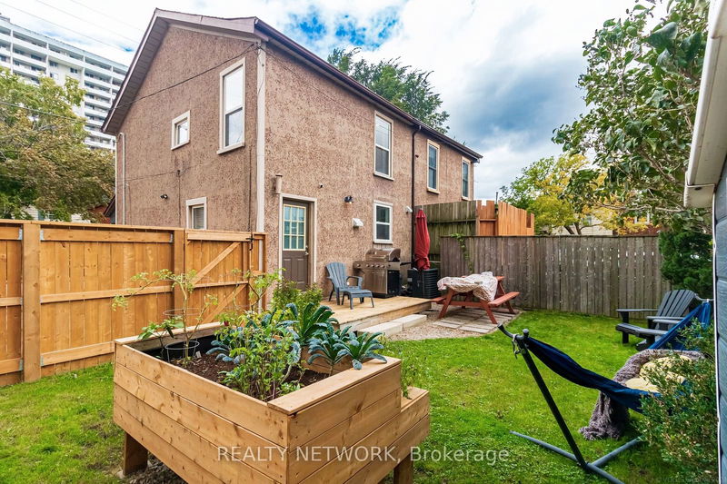 40 Hess St N Hamilton, L8R 2S7 | Image 22