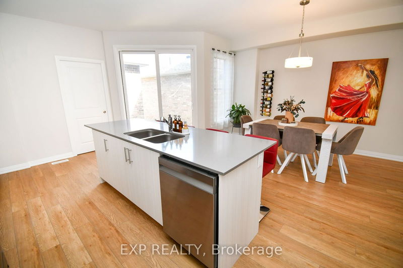 282 Noftall Gdns  Peterborough, K9H 0G4 | Image 15