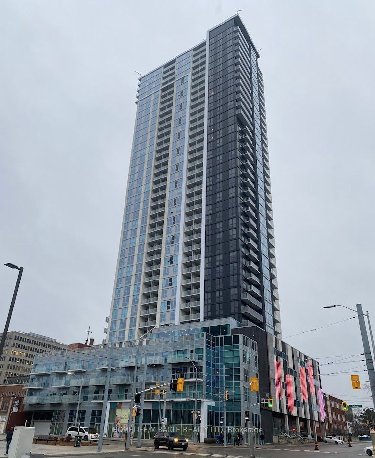 home for lease on 3104-60 Frederick Street