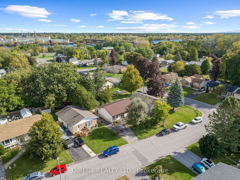 4 Van Alstine Dr  Quinte West, K8V 6K5 | Image 27