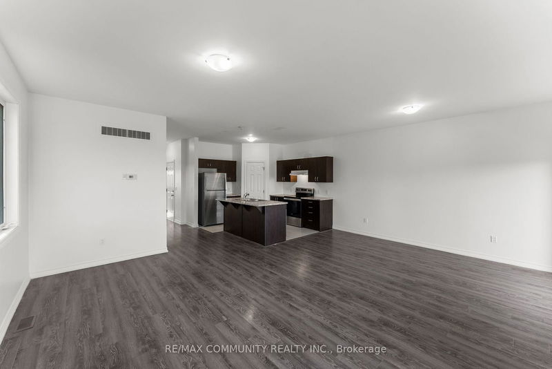 106 Brennan Cres  Loyalist, K0H 2H0 | Image 12