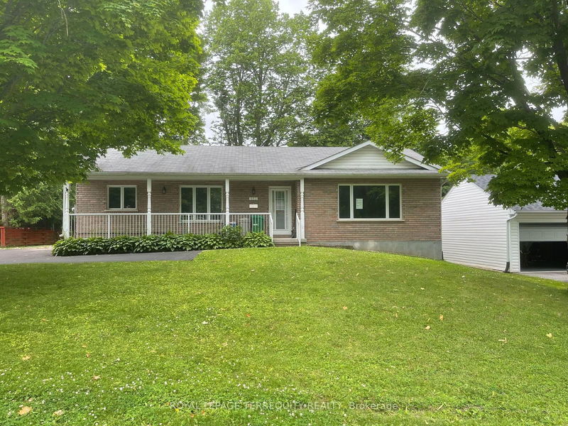 home for lease on Main-683 Pinewood Drive