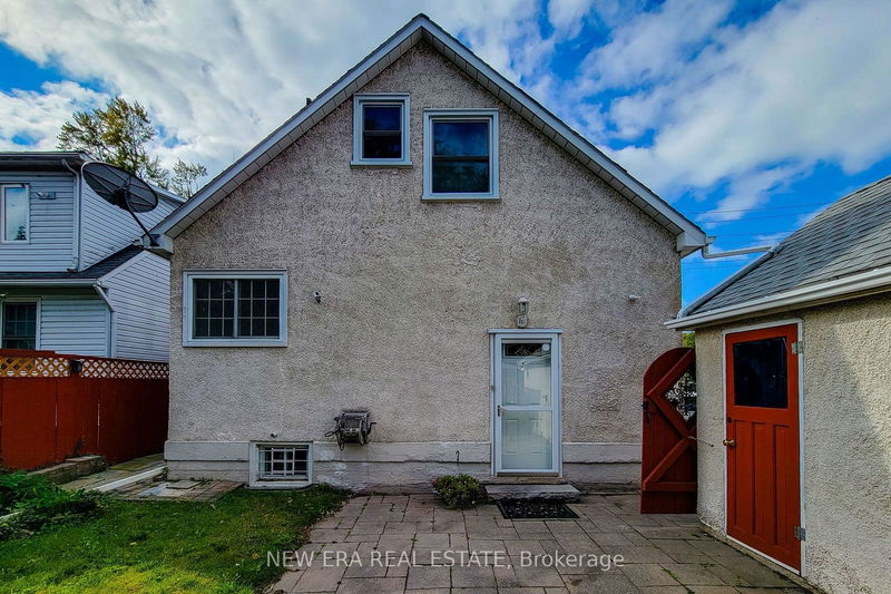 38 Haig St  St. Catharines, L2R 2K8 | Image 4