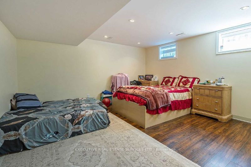 1556 Green Gables Rd  London, N6M 0A6 | Image 22