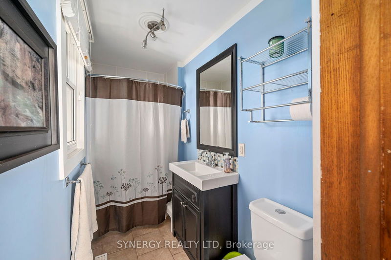 17 Palm St  St. Thomas, N5R 1Y4 | Image 13