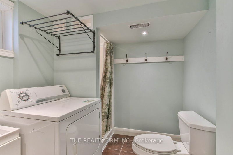 13 Second Ave  St. Thomas, N5R 4L3 | Image 30