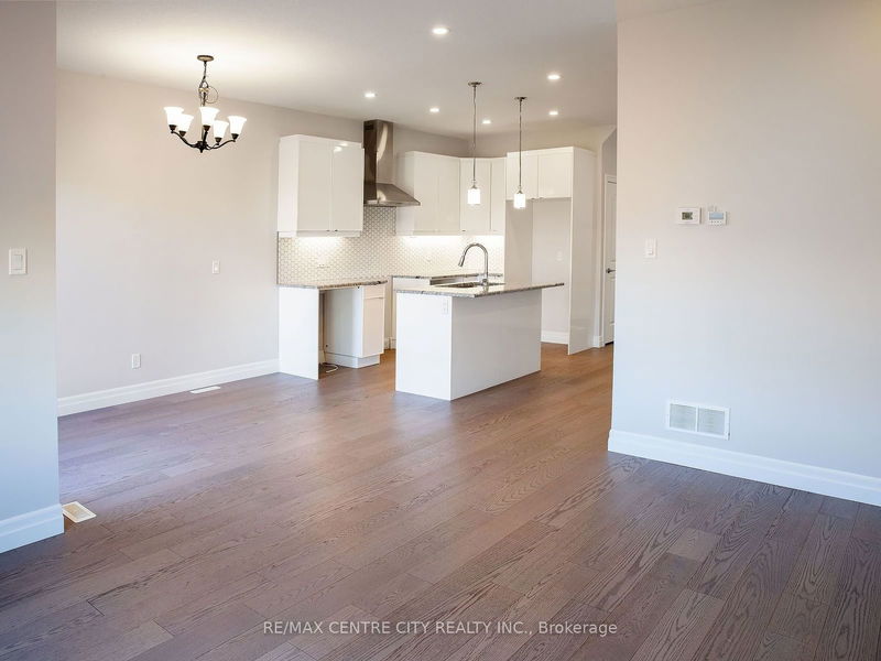 3710 SOMERSTON Cres  London, N6L 0G4 | Image 15