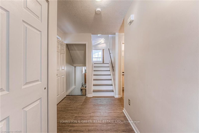 268 Keewatin Ave, Kitchener, N2B 3W4 | Image 3