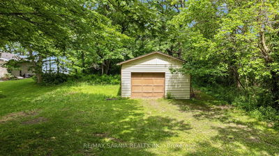 5512 Beach St, Lambton Shores - Lambton Shores image-0-2