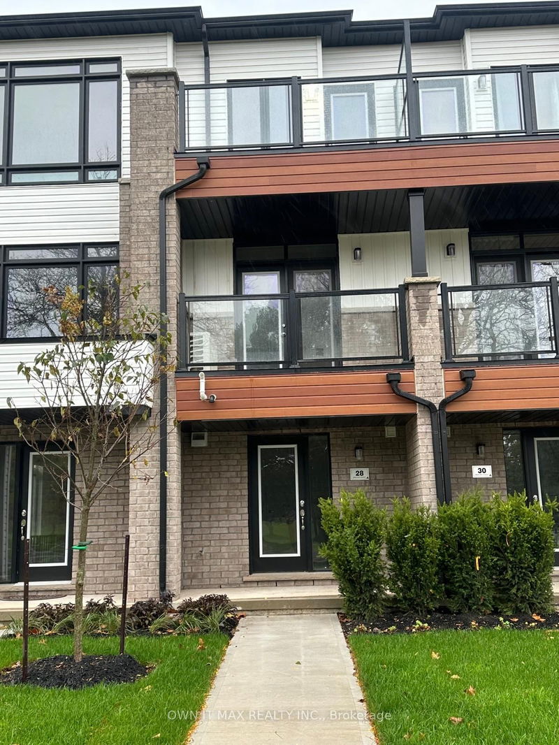 home for lease on 28 SIDNEY ROSE COMMON