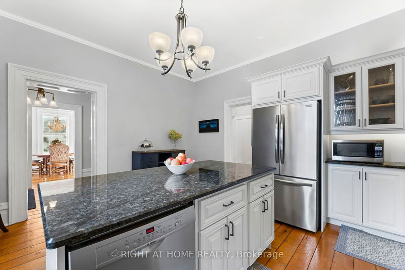 28 University Ave W Cobourg, K9A 2G5 | Image 25