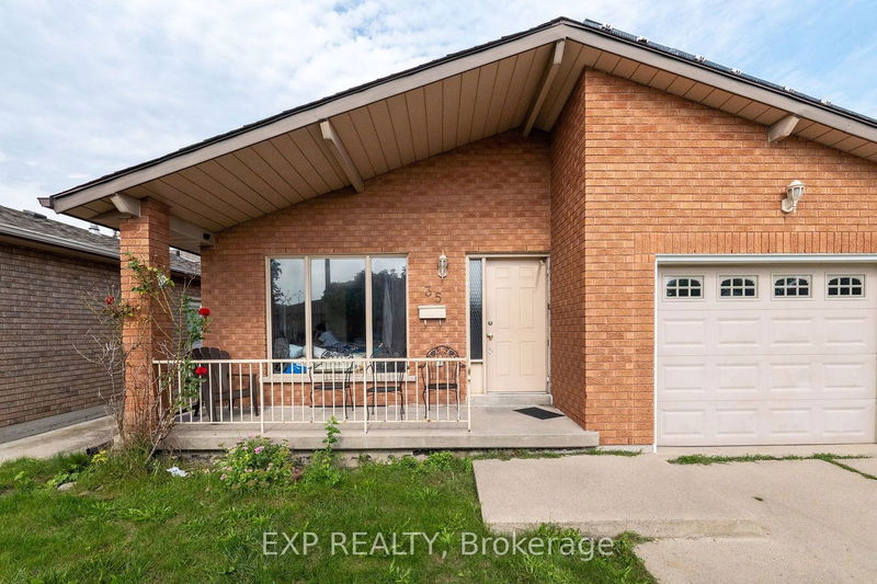 35 Janet Crt  Hamilton, L8E 4X8 | Image 6