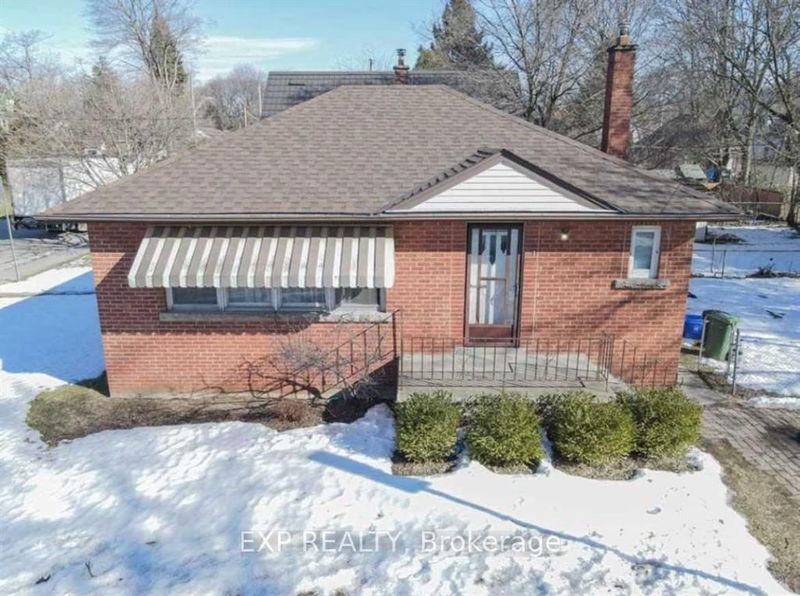 home for lease on Lower-1 Aylett Street