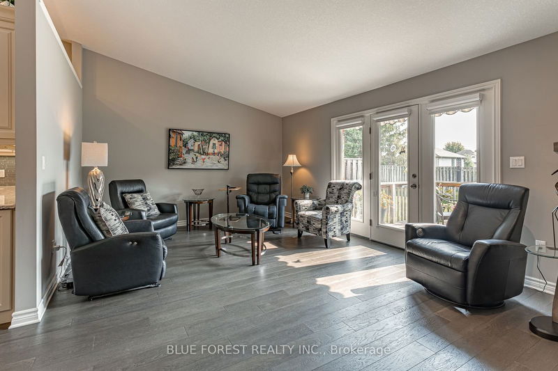  13 - 5 FOXHOLLOW Dr  Thames Centre, N0L 1G3 | Image 13