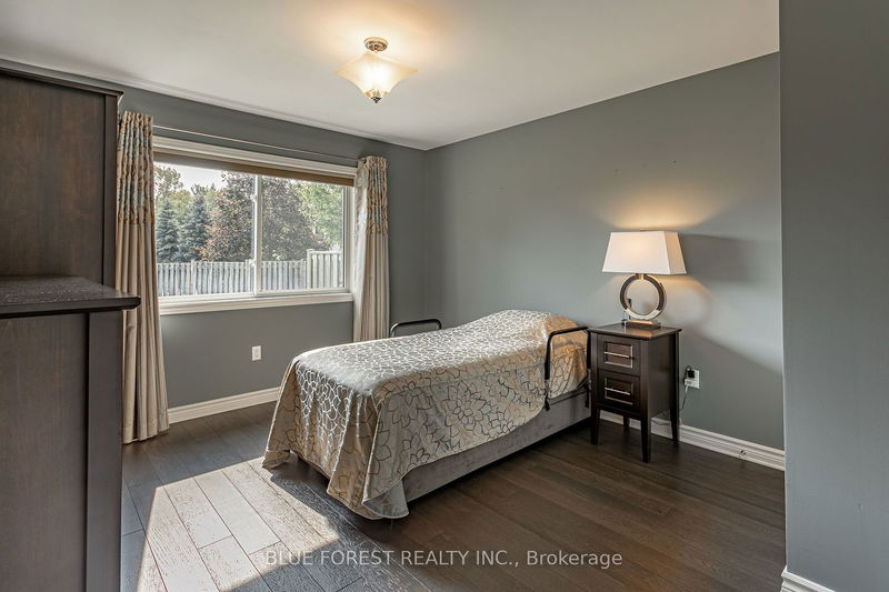  13 - 5 FOXHOLLOW Dr  Thames Centre, N0L 1G3 | Image 17