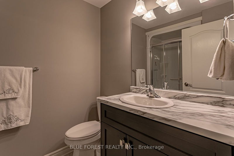  13 - 5 FOXHOLLOW Dr  Thames Centre, N0L 1G3 | Image 25