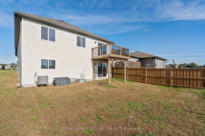 44 Abbott St  Strathroy-Caradoc, N7G 0B7 | Image 38